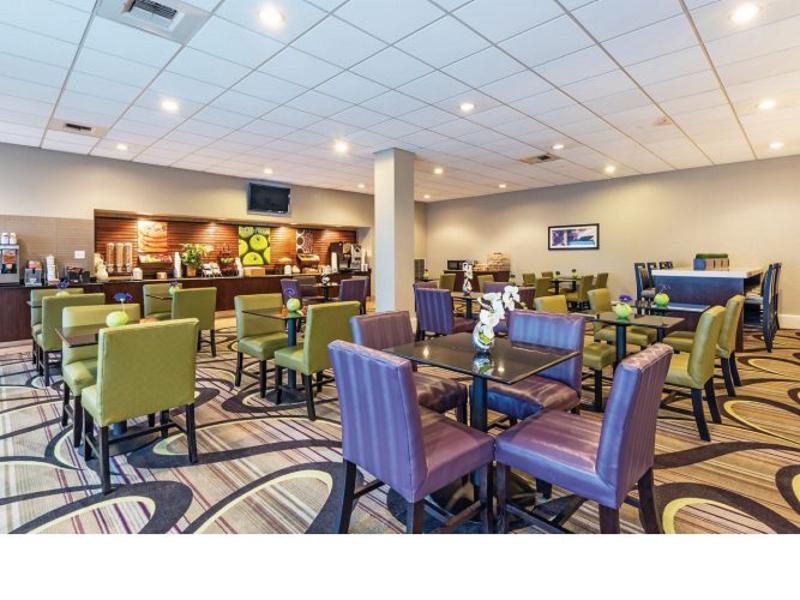 La Quinta By Wyndham New Orleans Airport Hotel Kenner Eksteriør billede